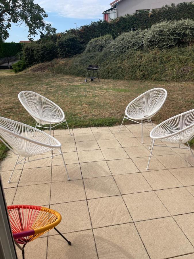 Au Jardin De Papy Pensionat Veranne Exteriör bild